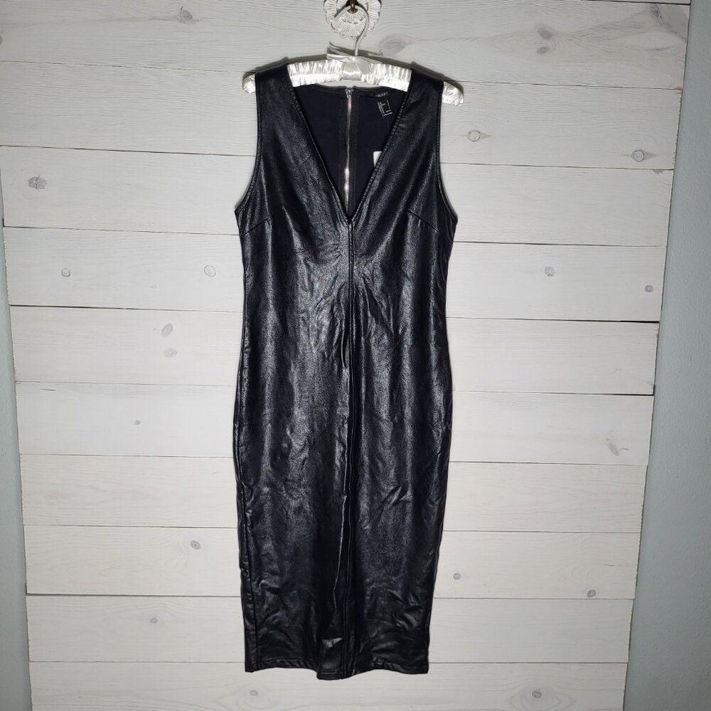 NWT FOREVER 21 Women's  Dress Faux Leather V-Neck.